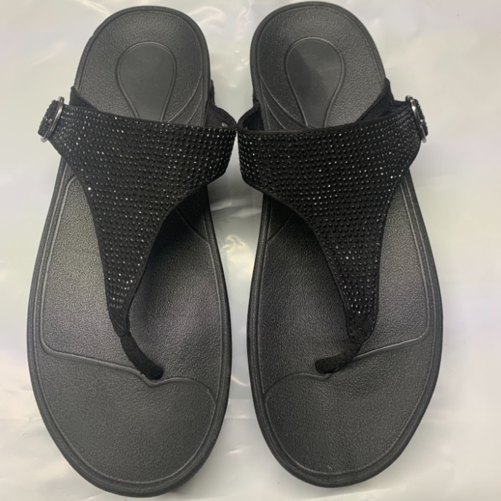 Sandals Ladies Black Beaded thong type sandal size M (7-8) unbranded